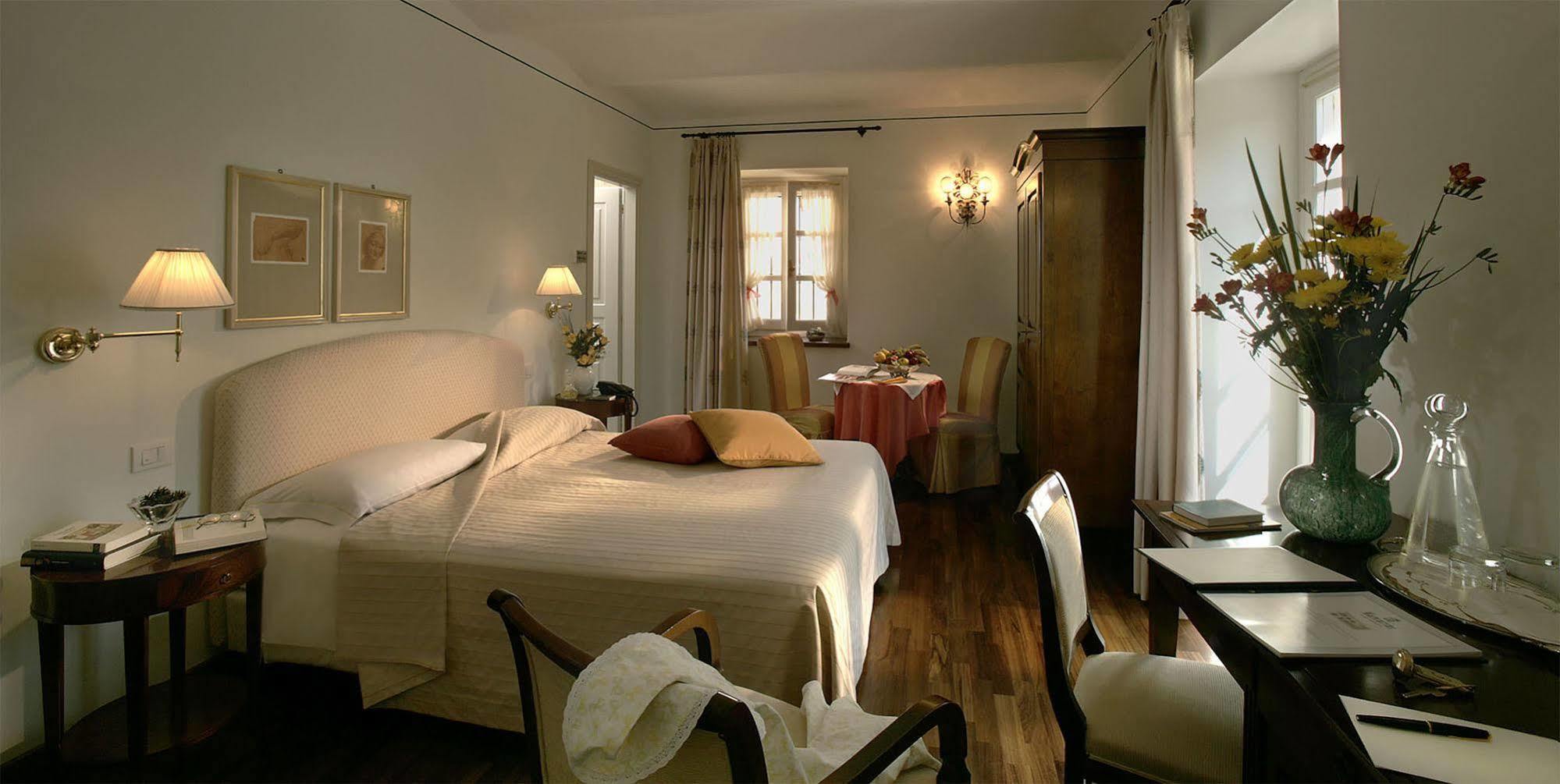 Marcarini Agriturismo Neviglie Kültér fotó