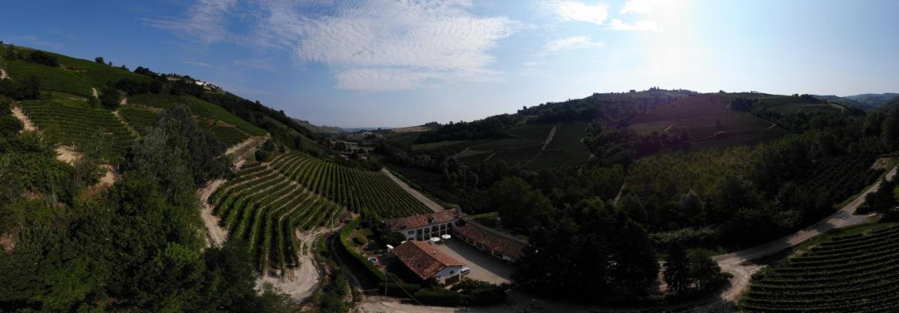 Marcarini Agriturismo Neviglie Kültér fotó